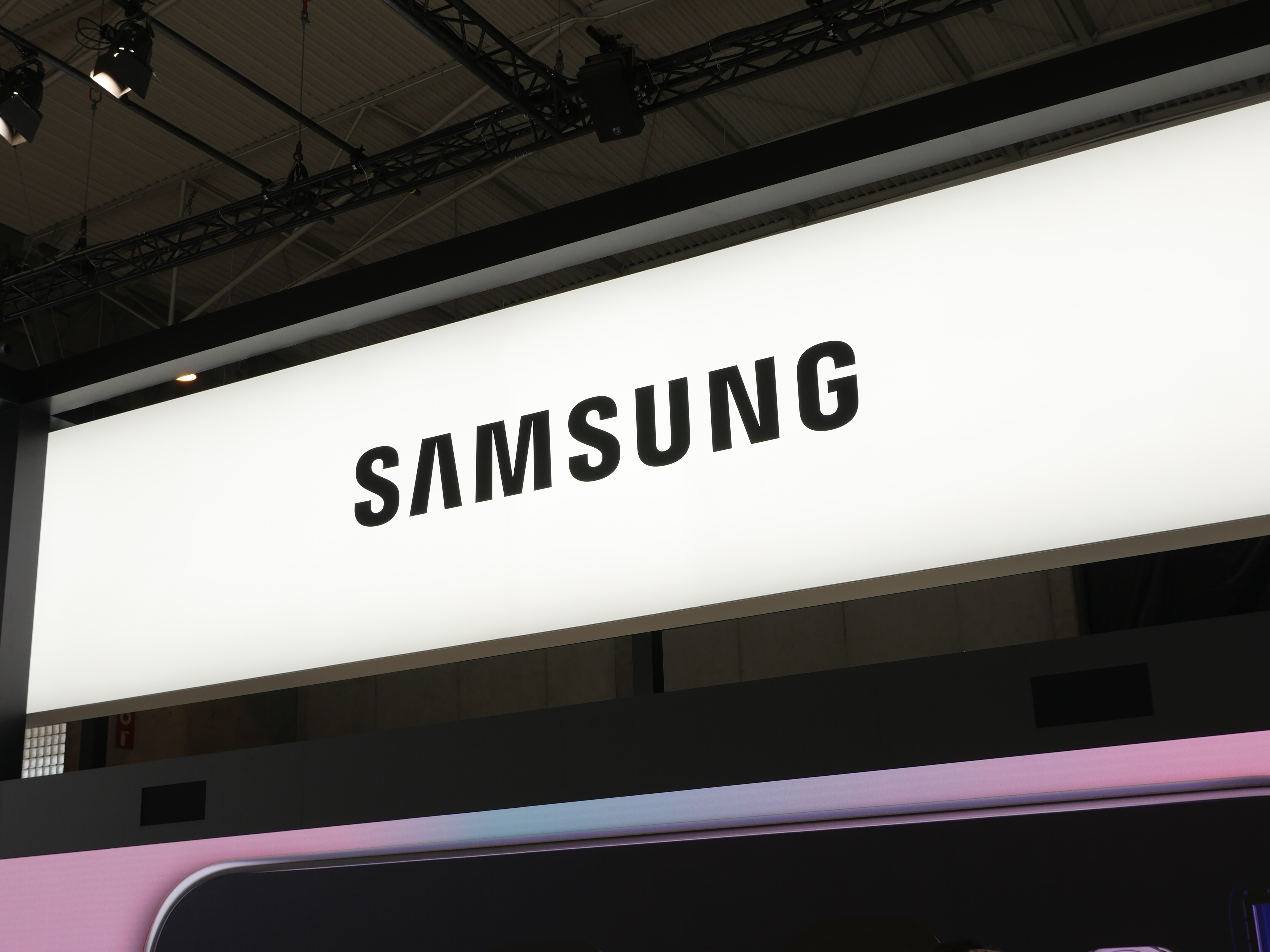 Samsung, Forbes'un Dünyanın En İyi İşverenleri listesinde tahtı elinde tutuyor - Dünyadan Güncel Teknoloji Haberleri