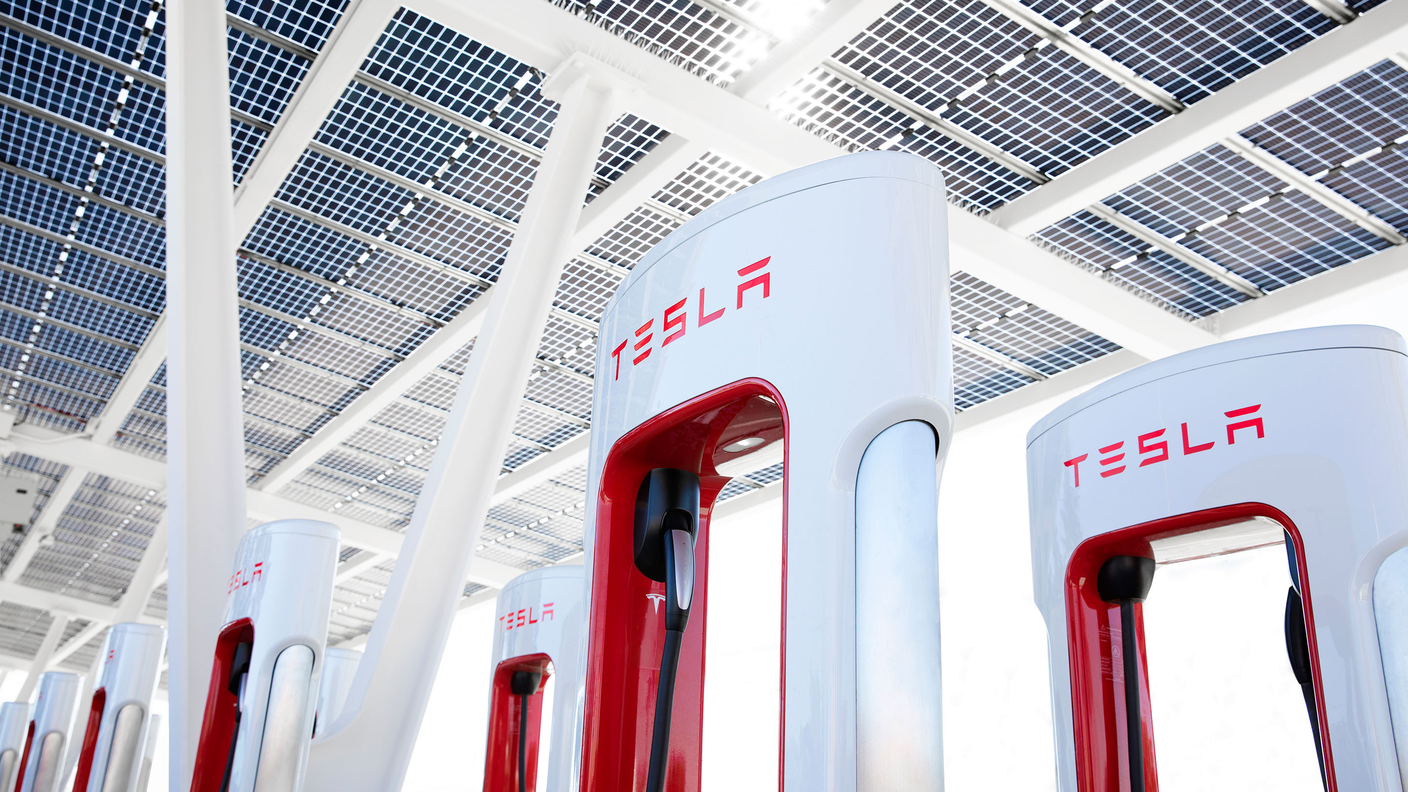 Tesla-Süperşarj-EV