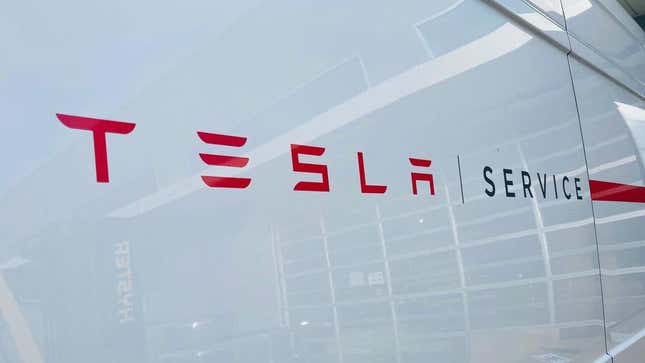 Tesla Ekim 2022'den bu yana geri çağırıyor