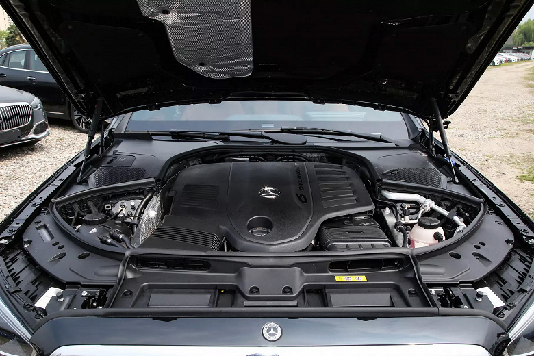 Ekonomik Mercedes-Benz S-Serisi 2,5 litrelik motorla sunuldu