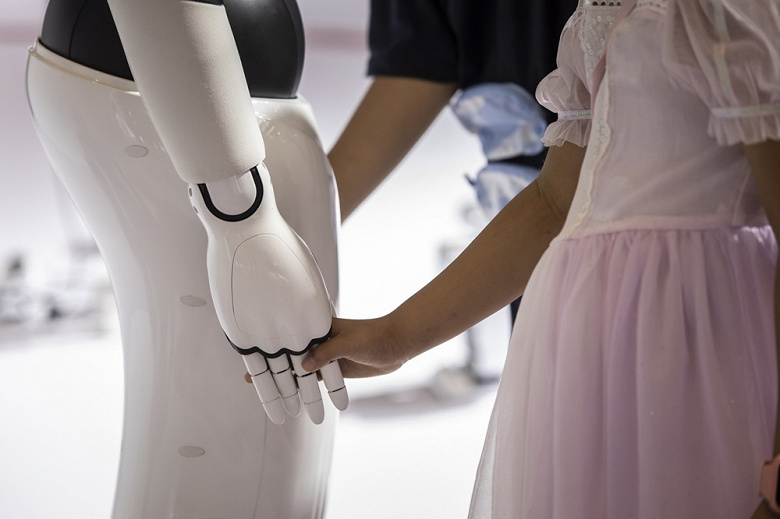 Çin, 2025 yılına kadar insansı robotların seri üretimini planlıyor - Dünyadan Güncel Teknoloji Haberleri