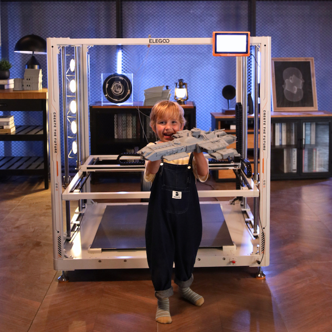 Elegoo, Yeni Yürümeye Başlayan Bir Çocuğun Baskısını Alabilecek Kadar Büyük 3D Yazıcı Yapıyor - Dünyadan Güncel Teknoloji Haberleri