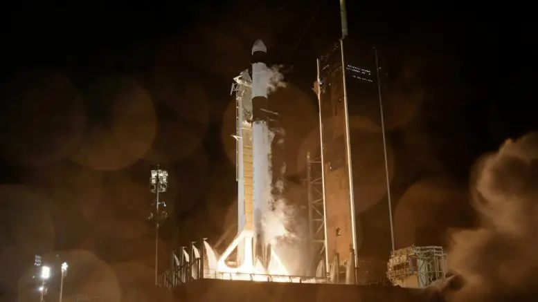 Havalanmak! Dragon, NASA'nın SpaceX Misyonu İçin Uzay İstasyonuna Güvenle Yolda - Dünyadan Güncel Teknoloji Haberleri