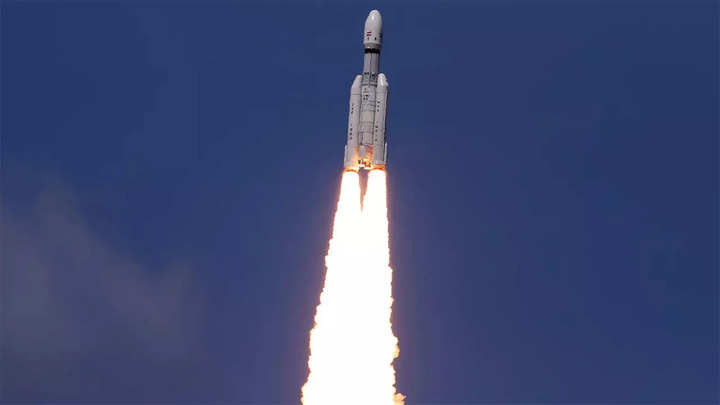 Uzay aracını amaçlanan yörüngeye enjekte eden Chandrayaan-3 roketinin bir kısmı Dünya'ya geri dönüyor - Dünyadan Güncel Teknoloji Haberleri