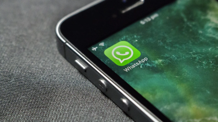 WhatsApp yakında kaybolan seçeneklerle yeni metin durumu özelliğine kavuşacak