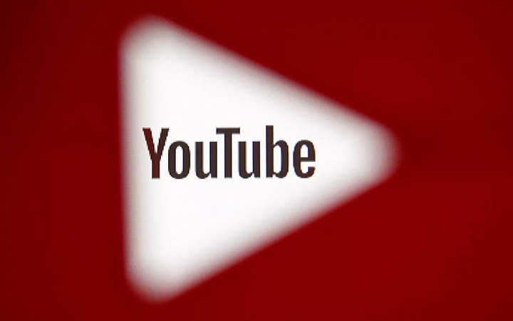 YouTube, videoların birden fazla tarayıcıda neden daha yavaş yüklendiğini açıklıyor