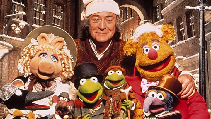 Michael Caine ve Muppets'ın Noel Şarkısı'ndaki Muppets.