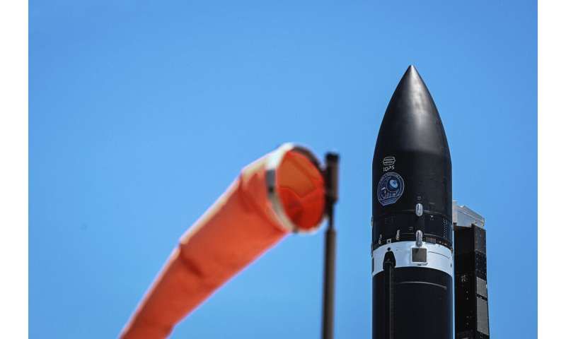 Rocket Lab, uzay şirketinin Yeni Zelanda'daki kompleksinden bir Japon uydusunu fırlattı