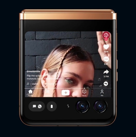 Motorola Razr+, Hızlı Görünüm olarak bilinen 3,6 inçlik bir harici ekrana sahiptir - Bazı Motorola Razr+ kullanıcıları yazılım güncellemelerini almıyor
