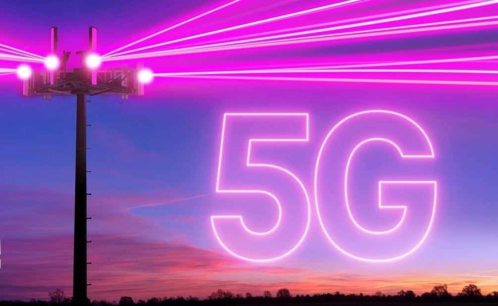 T-Mobile, sekiz mmWave spektrum kanalını toplayarak 4,3 Gbps'den daha yüksek 5G SA indirme veri hızlarına ulaştı - Bir testte T-Mobile, 4,3 Gbps'den daha hızlı 5G indirme veri hızı sağladı