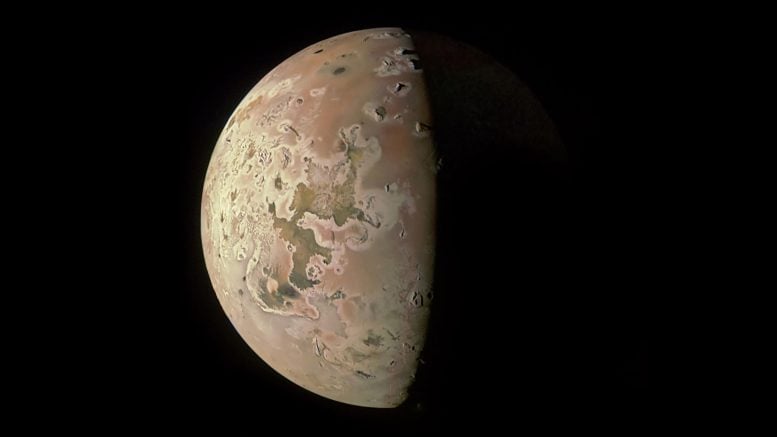 Joviyen Ayı Io'nun Kuzey Kutup Bölgesi