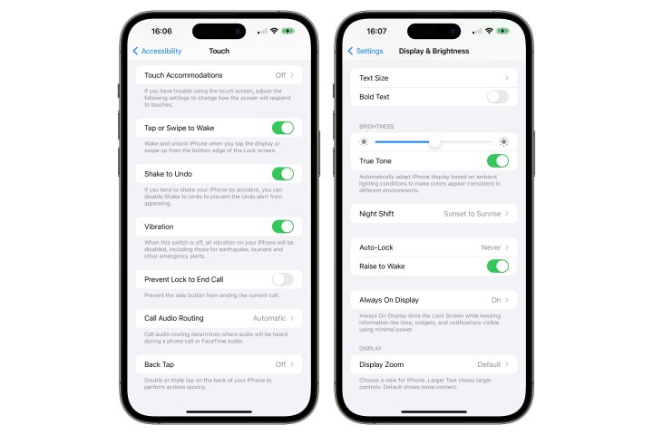 Uyandırmak için Dokun ve Uyandırmak için Kaldır seçeneklerinin ayar ekranlarını gösteren iki iPhone.