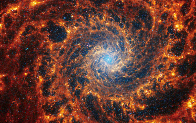 James Webb Teleskobu 19 sarmal gökadadan oluşan bir hazineyi yakalıyor