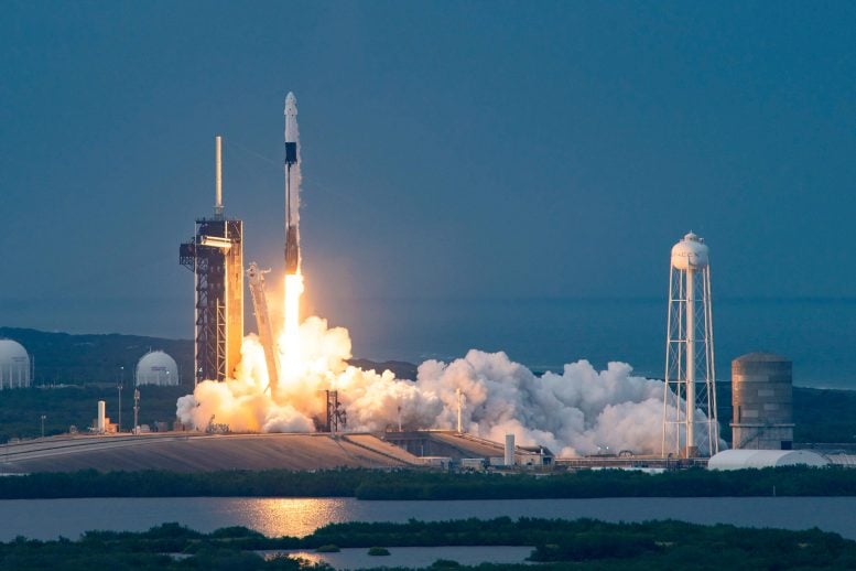 Ax-3 SpaceX Falcon 9 Roket Fırlatma