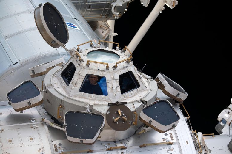 NASA Astronot Frank Rubio ISS Kubbesi