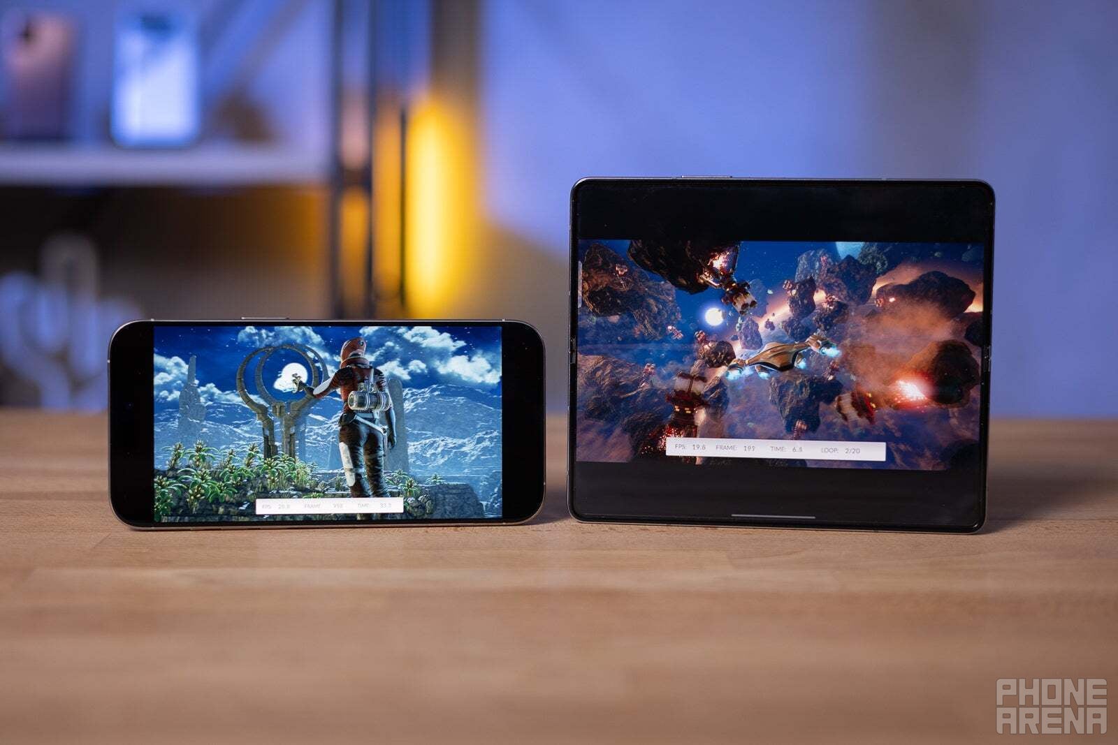 iPhone'da ve açık Z Fold'da video izlemek - Z Fold 5 ve Surface Duo kullanıyorum;  Vision Pro ile birlikte 2024'te katlanabilir ve çift ekranlı telefonlara yer var mı?