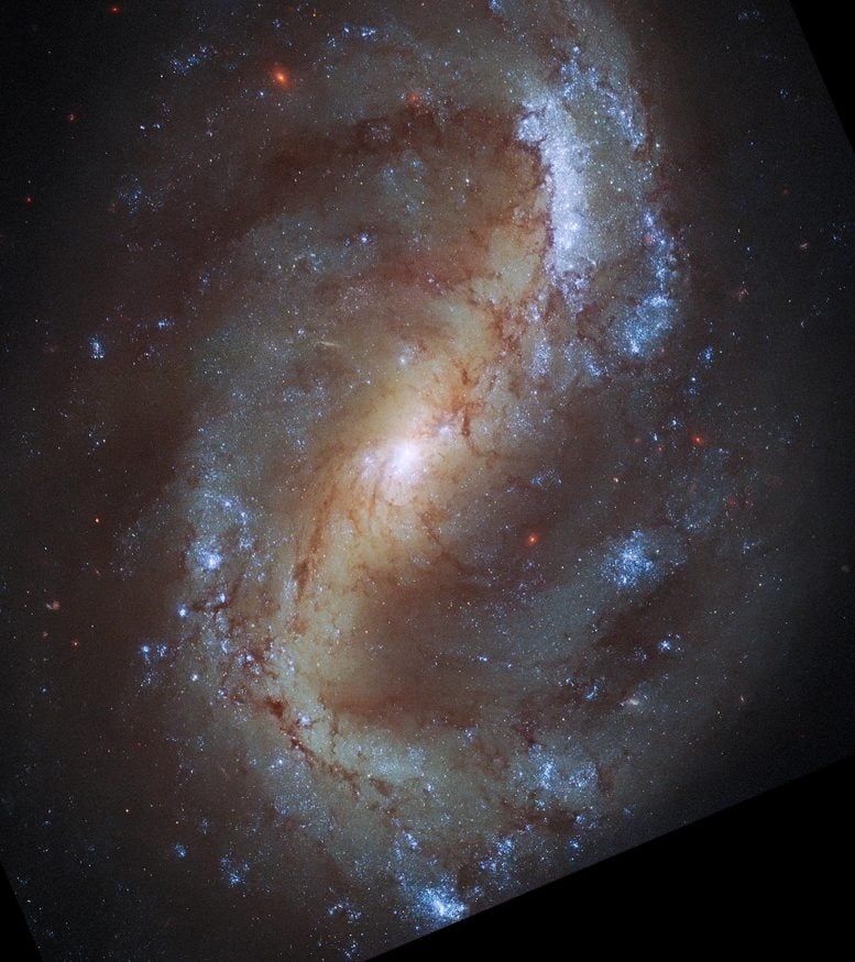 Hubble Sarmal Gökadası NGC 7496