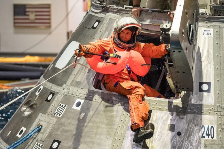 NASA Astronot Reid Wiseman Eğitim Tatbikatı Nötr Yüzdürme Laboratuvarı