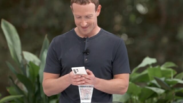 Mark Zuckerberg Galaxy S23 Ultra'yı kullanıyor (Fotoğraf: Sam Mobile)