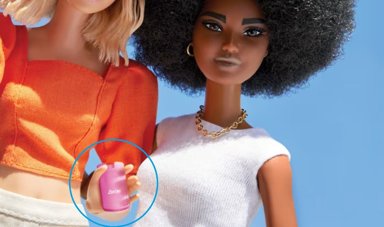 HMD bu yaz bir Barbie kapaklı telefon çıkaracak - HMD, bu yaz Barbie kapaklı telefon çıkaracak