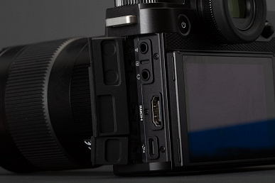 Magnezyum alaşımlı gövde, tam çerçeve 60 megapiksel sensör, yerleşik 5 eksenli sabitleme ve 8K video kaydı.  Leica SL3 tanıtıldı