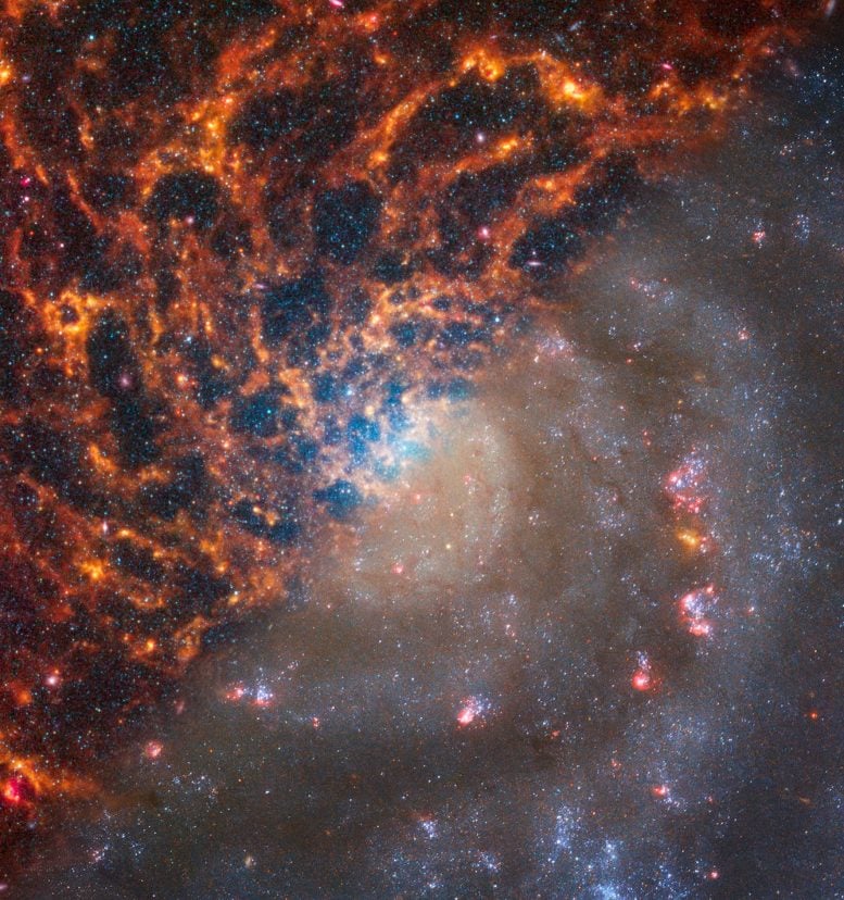 Webb ve Hubble Sarmal Gökadası IC 5332