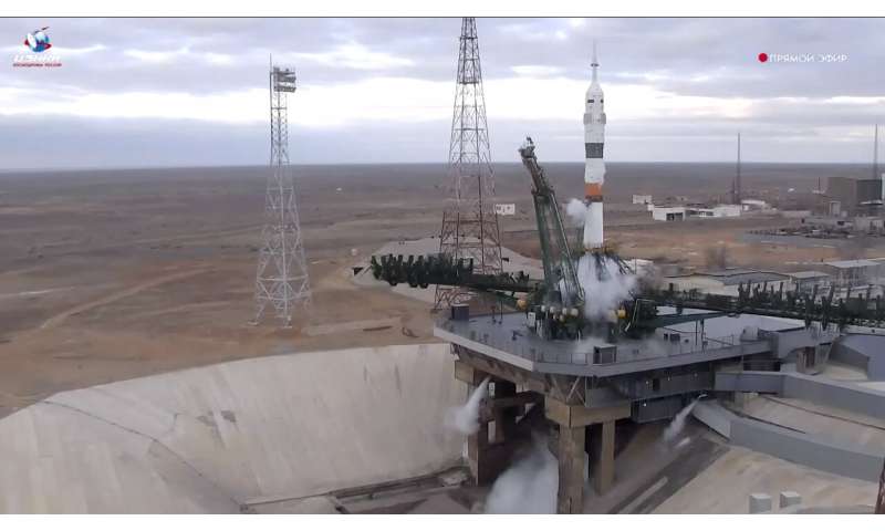 Rusya'nın uzay ajansı, 3 astronotu Uluslararası Uzay İstasyonu'na fırlatmayı iptal etti;  hepsi güvende