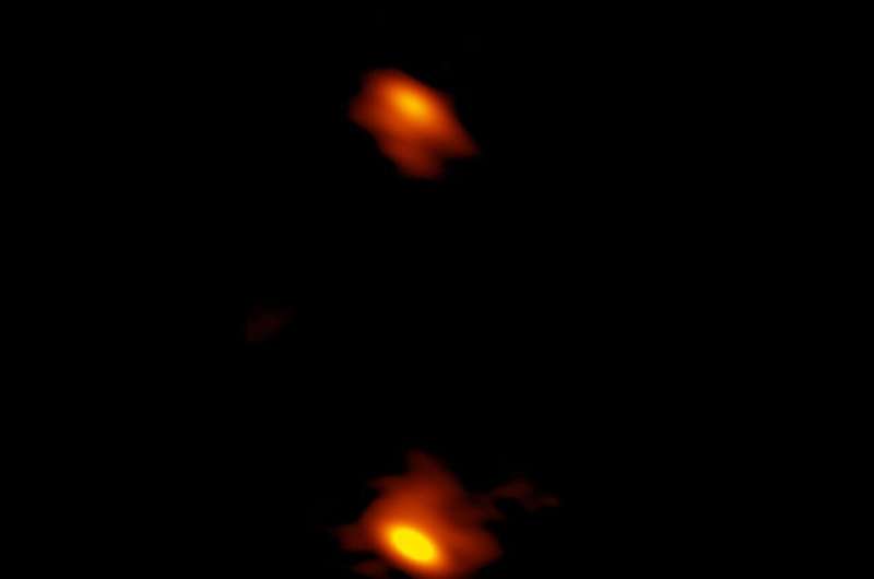 Uyuyan süper kütleli kara delikler parçalanmış yıldızlar tarafından kısa süreliğine uyandırıldı