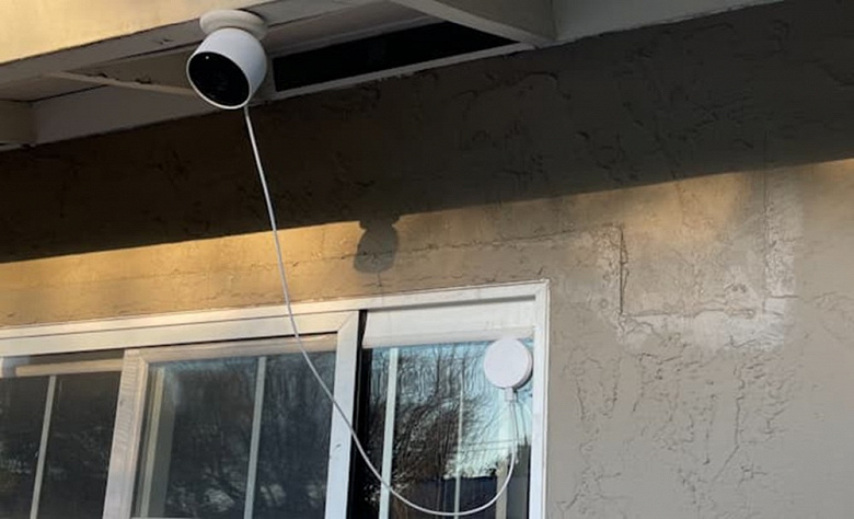 Tüm prizler içerideyse bir CCTV kamera nasıl bağlanır?  Power Mole, elektriği pencere camından iletebilir