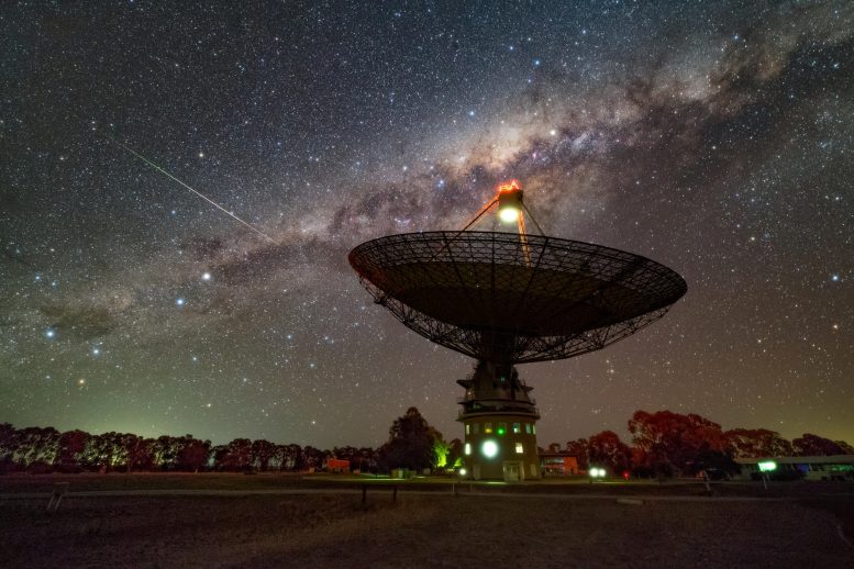 Murriyang, CSIRO Parkes Radyo Teleskobu Samanyolu'nun Altında