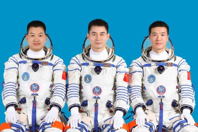 Çin'in insanlı uzay aracı 