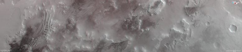 Mars İnka Şehri ve Güney Kutup Bölgesi 3D