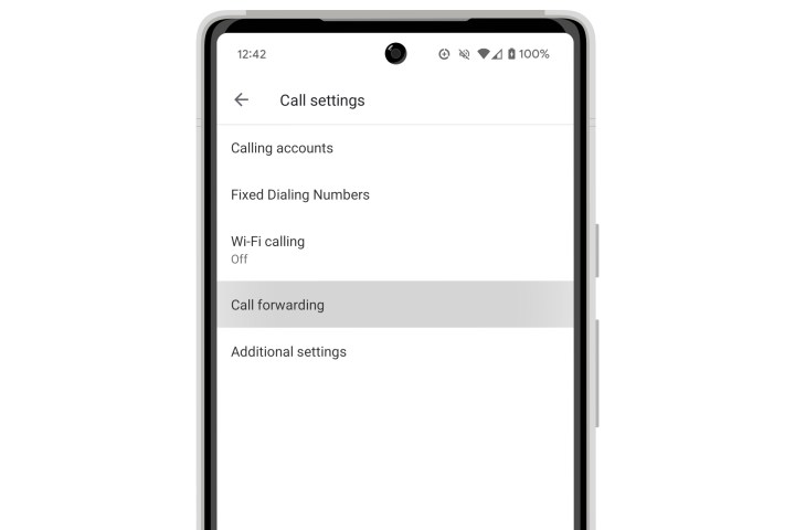Çağrı yönlendirme seçeneğinin vurgulandığı Android 14 çağrı ayarı.