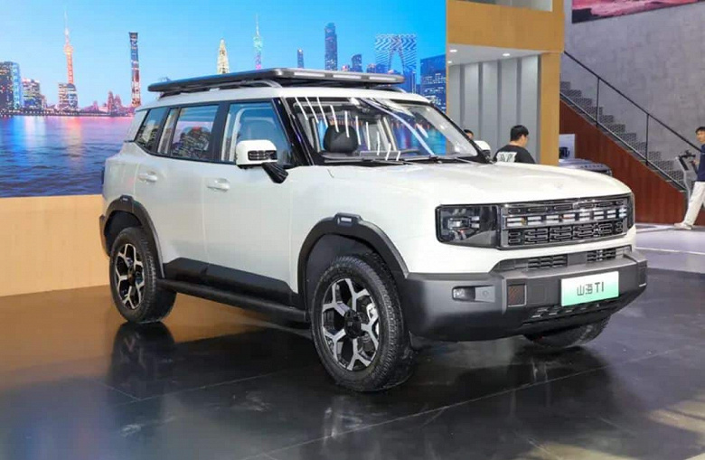 Bu Rusya'ya gelecek en yeni Chery SUV.  Jetour Shanghai T1 tanıtıldı