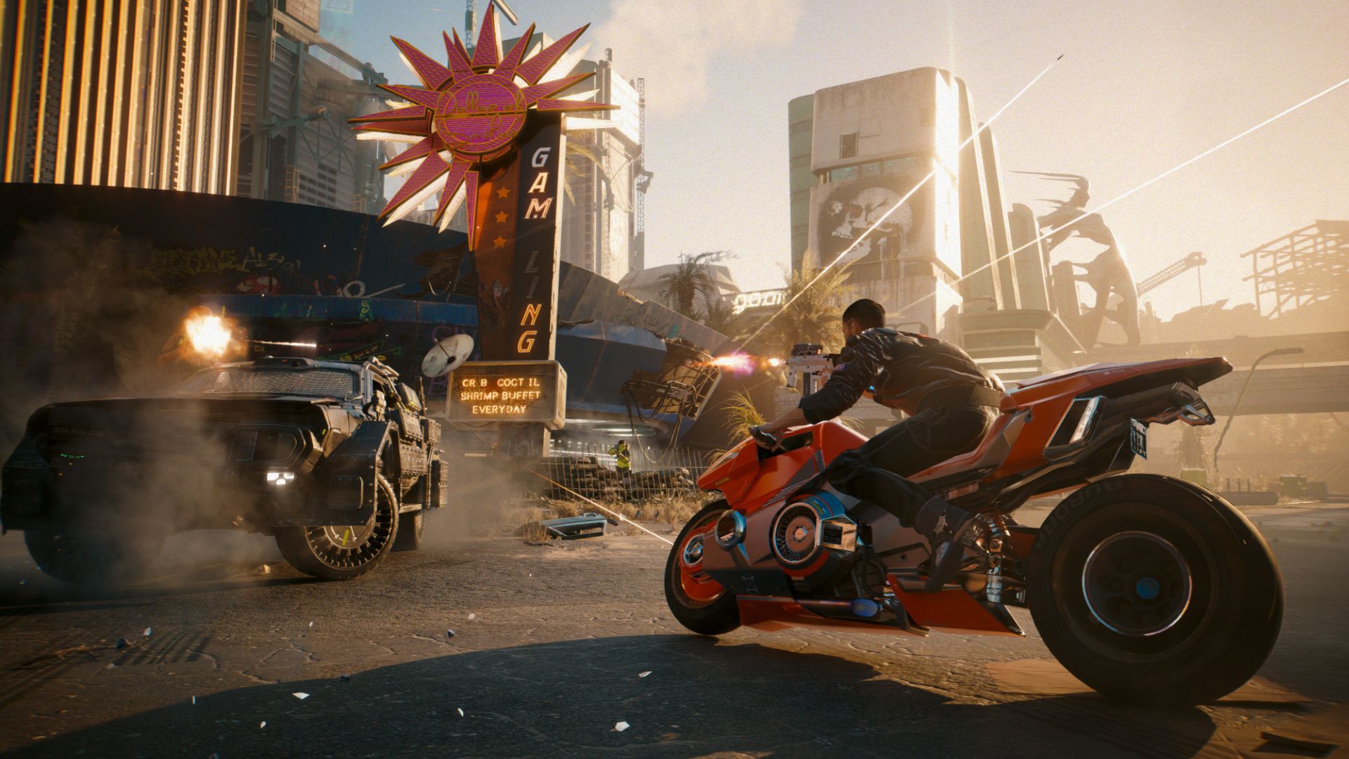 Cyberpunk 2077 Phantom Liberty'nin en iyi görevi: Kırmızı bisikletli bir adamın, solunda zırhlı bir araçla şehrin bir sokağında silahla ateş ederken çekilmiş fotoğrafı.