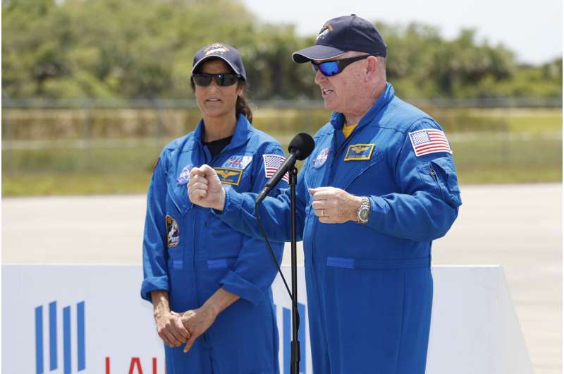 NASA astronotları Boeing’in ilk insanlı uzay uçuşu için geliyor