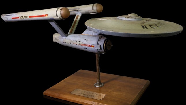 Uzun Zamandır Kaybolan Orijinal Star Trek Enterprise Modeli Eve Dönüyor başlıklı makale için resim