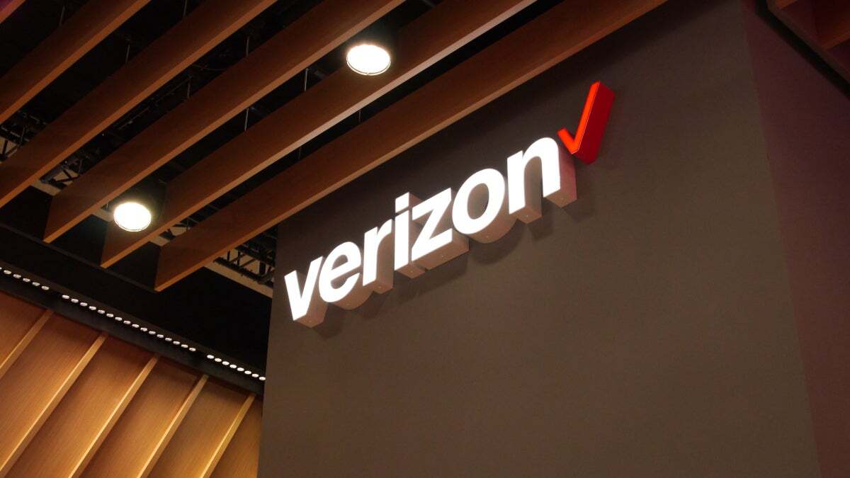 Verizon, 1. çeyrekte beklenenden daha az faturalı perakende telefon abonesi kaybetti - 1. çeyrekte faturalı telefon abonelerini kaybetmesine rağmen, Verizon geçen yılın performansının zirvesine ulaştı
