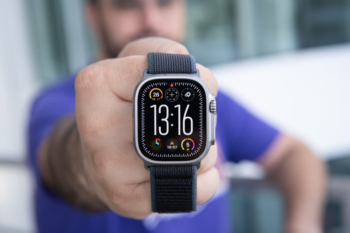 Apple Watch Ultra 3, Ultra 2'nin tasarımını (burada resimde) pekala kopyalayabilir.  - Muhtemelen bu yıl çıkacak olan Apple Watch Ultra 3'ten herhangi bir radikal yükseltme beklemeyin
