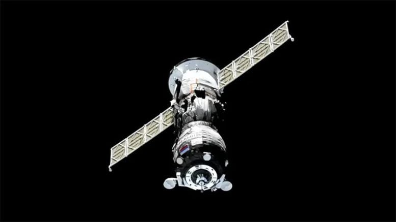 Progress 88 Kargo Gemisi Uzay İstasyonuna Yaklaşıyor