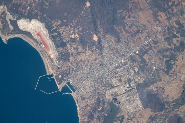 Uzaydan Salina Cruz Limanı