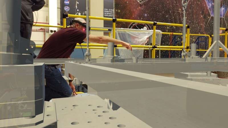 Artırılmış gerçeklik, NASA Goddard'daki uzay aracı inşaatını hızlandırıyor