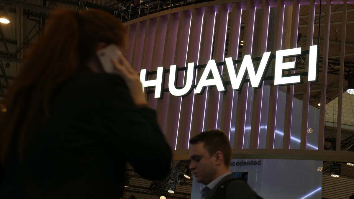 Huawei bunu başarabilir mi?  - Apple, Huawei'ye temiz bir çift topuklu ayakkabı gösterecek, ancak iPhone Çin'de başarısız olacak: işte nedeni