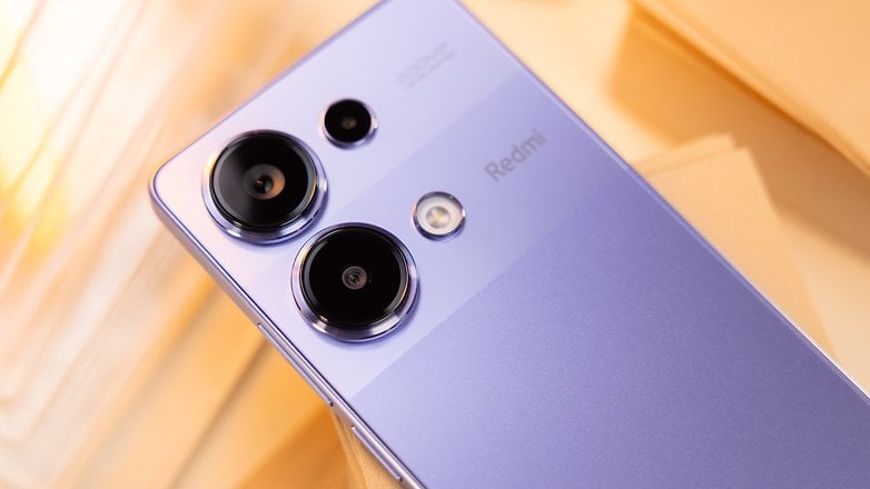 Redmi Note 13 Pro 4G'nin arka kameralarına bir bakış