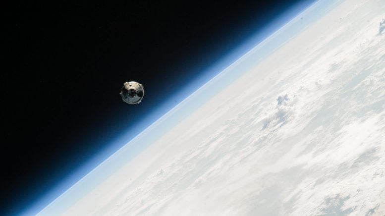 NASA Astronotları Boeing’in Starliner’ını Dünya Yörüngesinde Test Ediyor