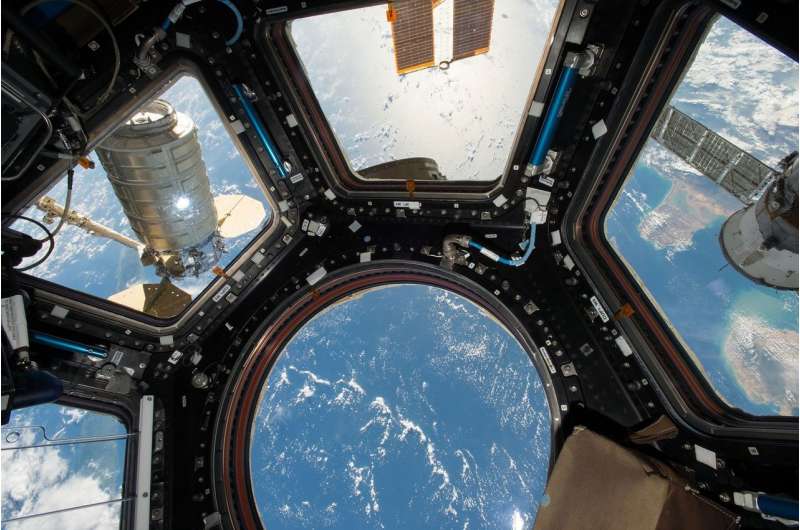 NASA, ‘uzay giysisi rahatsızlığı sorunu’ nedeniyle ISS’deki uzay yürüyüşünü iptal etti