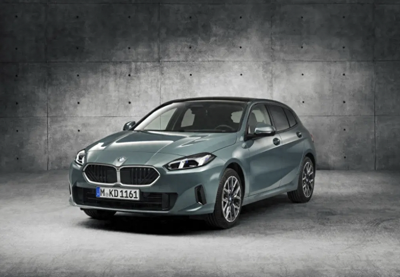 En ucuz BMW 1 Serisi hatchback yeni nesle girdi: üretim çoktan başladı