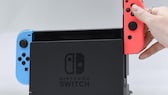 Yerleştirme istasyonunda kırmızı-mavi Joy-Cons'lu Nintendo Switch: Şimdi Switch'i satın almaya değer mi?