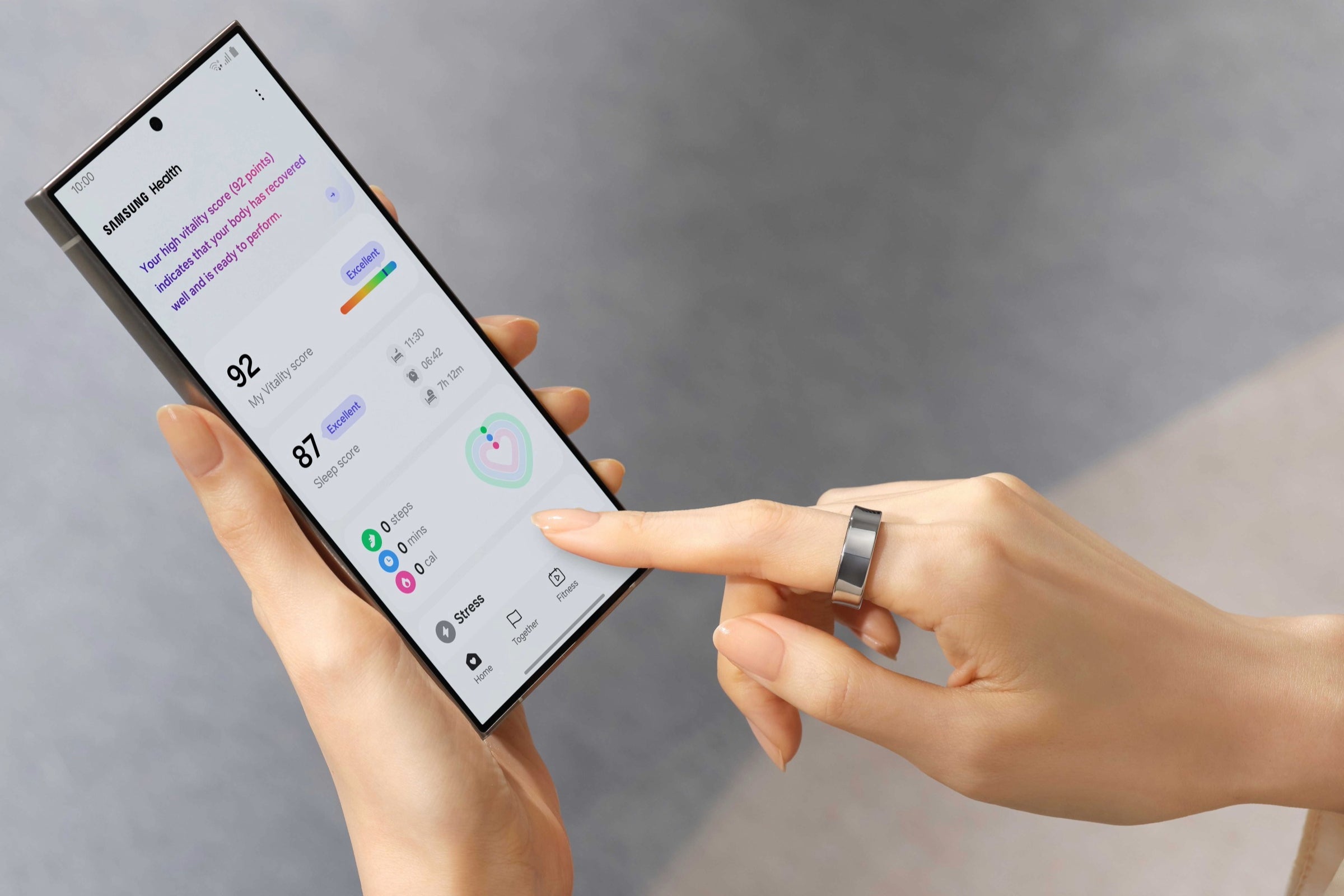 Tüm verileriniz ve öngörüleriniz Samsung Health'te kusursuz bir şekilde bir araya geliyor. | Resim kredisi – Samsung - Samsung Galaxy Ring resmen duyuruldu: Küçük bir pakette büyük güç