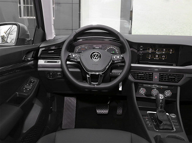 “Elit” Volkswagen Bora, 160 hp üreten en güçlü motorla Rusya'ya getirildi.